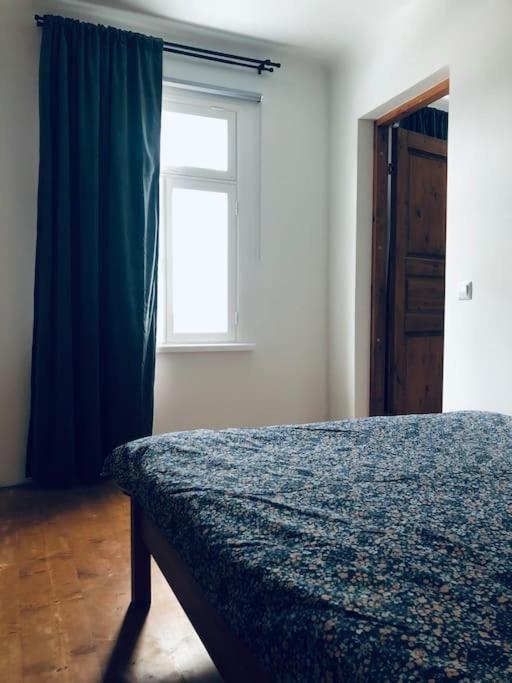 Cozy Apartment Near The City Center Тарту Экстерьер фото